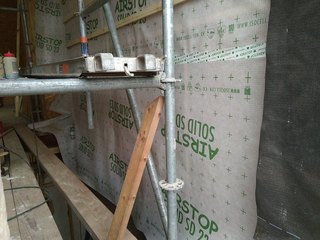 9498 20251007T180433