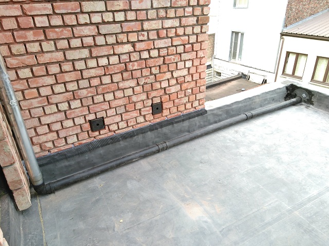 9581 20250822T184047